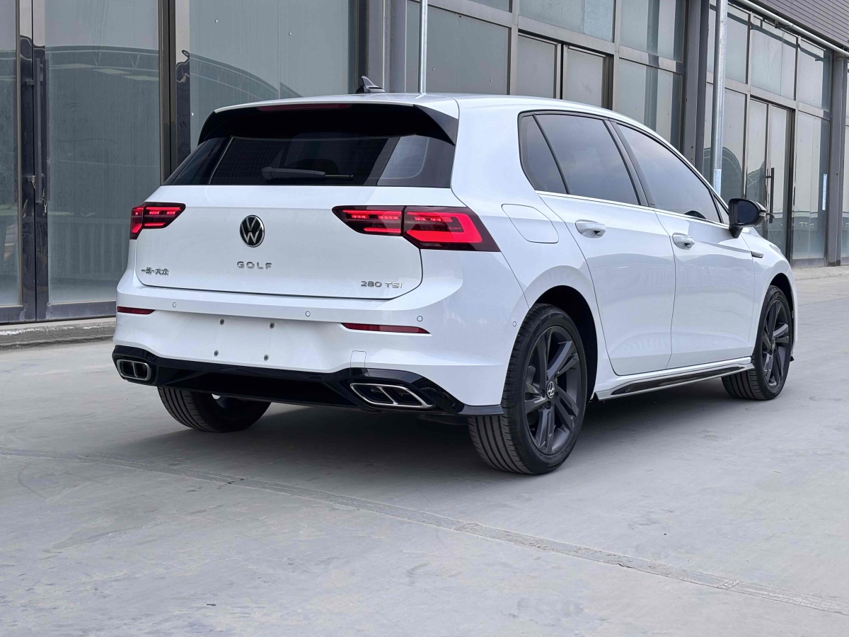 大众 高尔夫  2023款 改款 280TSI DSG R-Line Lite图片