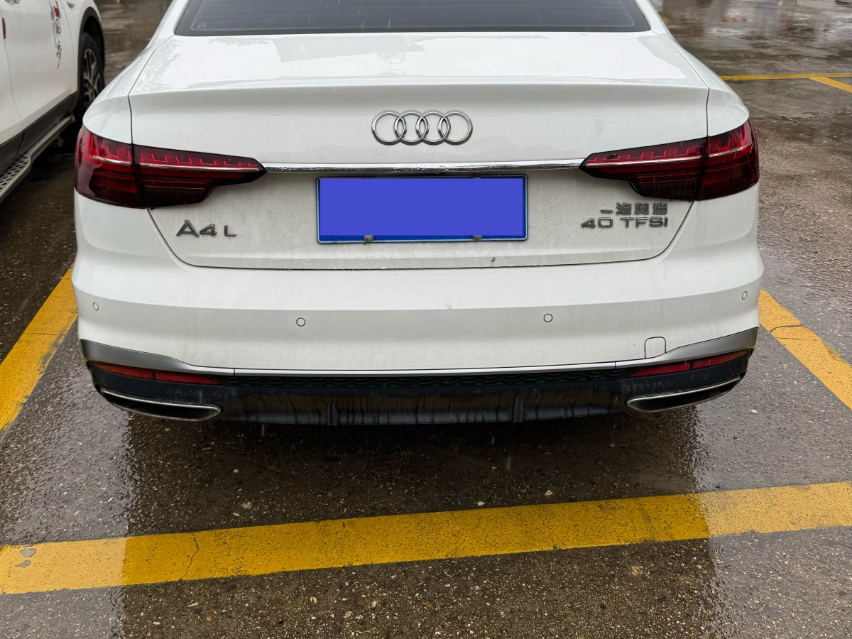 奧迪 奧迪A4L  2022款 40 TFSI 時尚動感型圖片