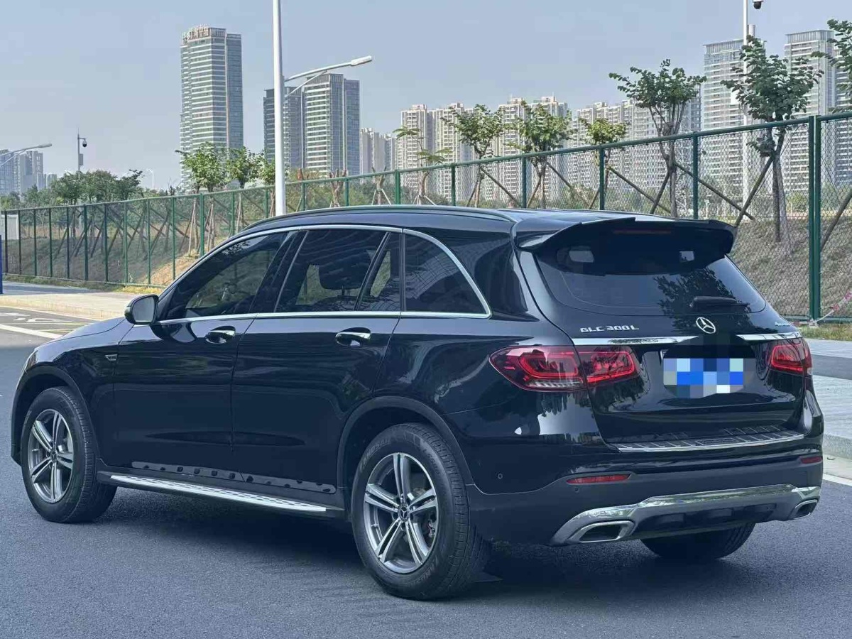 奔馳 奔馳GLC  2018款 改款 GLC 260 4MATIC 動(dòng)感型圖片