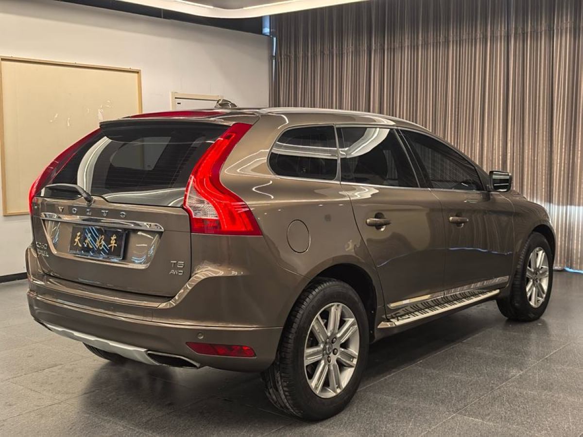 沃爾沃 XC60  2016款 T5 AWD 智遠(yuǎn)版圖片