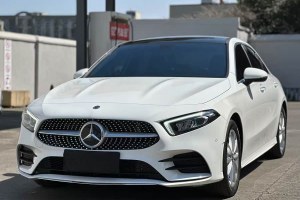 奔馳A級 奔馳 A 200 L 運動轎車時尚型
