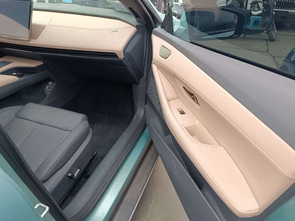 深藍(lán) 深藍(lán)SL03  2022款 1.5L 1200增程版圖片