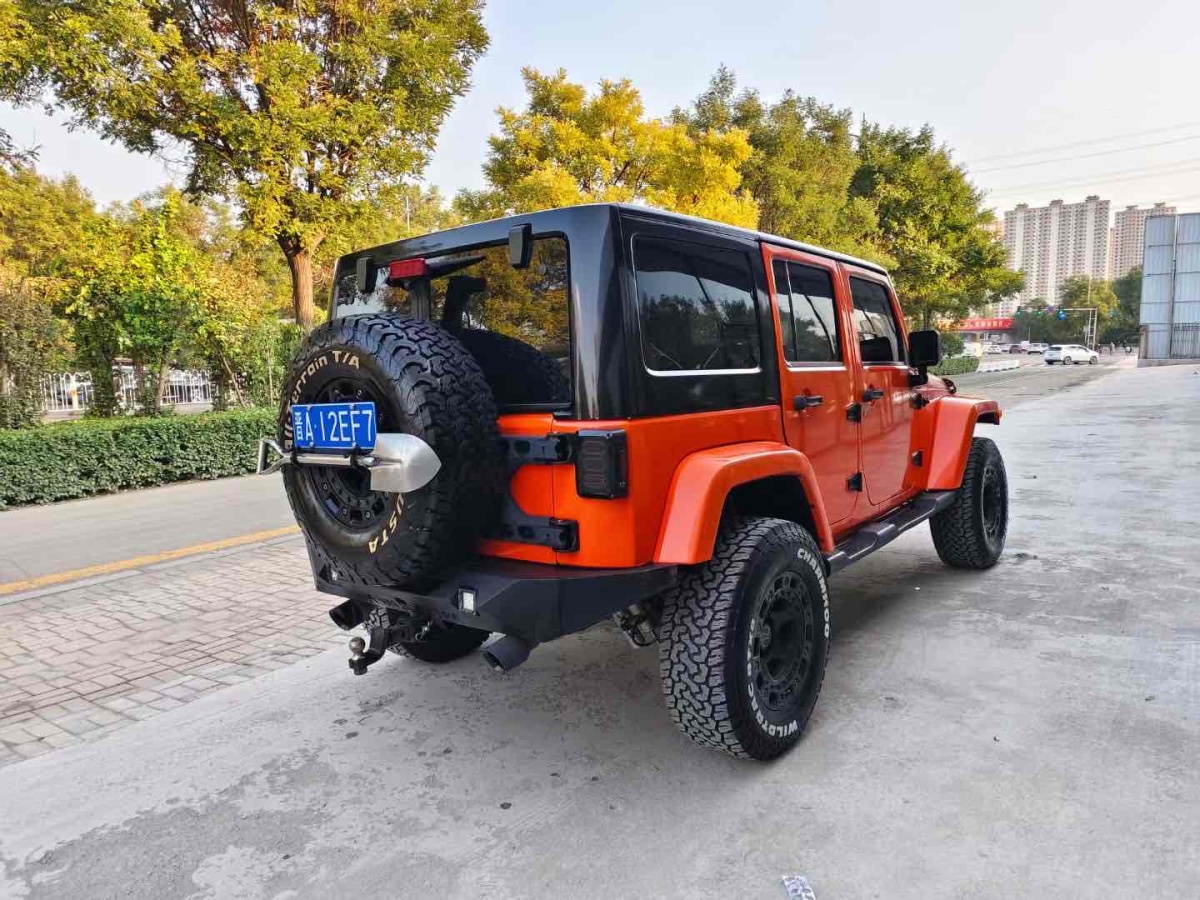 Jeep 牧馬人  2013款 3.6L Sahara 四門版圖片