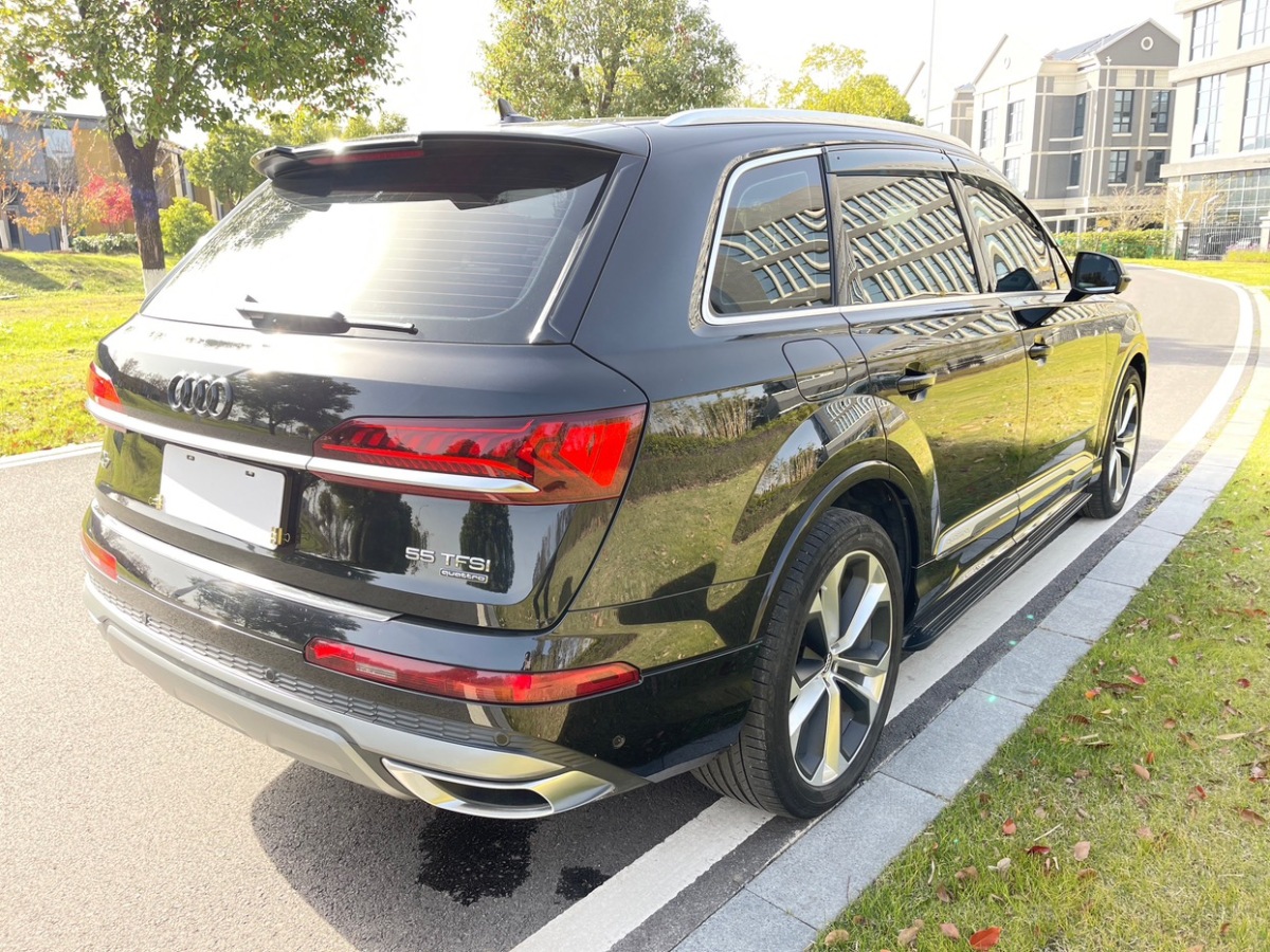 奧迪 奧迪Q7  2020款 55 TFSI quattro S line運(yùn)動型圖片