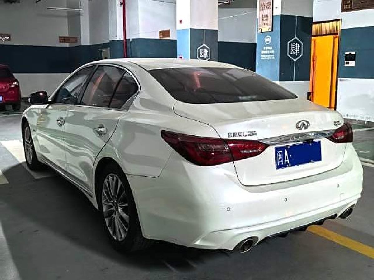 英菲尼迪 Q50L  2018款 2.0T 進(jìn)享版 國VI圖片