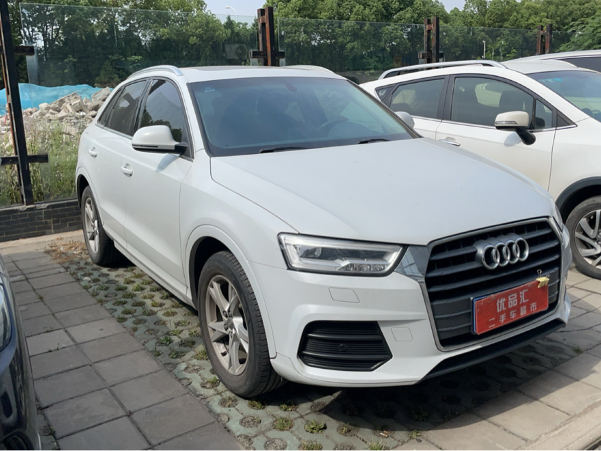 奧迪 奧迪Q3  2017款 30 TFSI 時(shí)尚型圖片