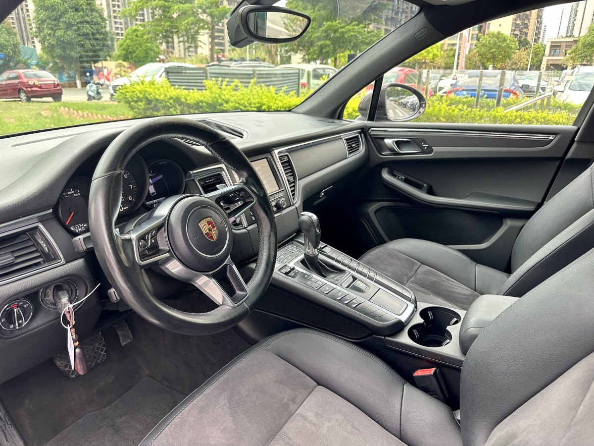 2015年6月保時捷 Macan  2014款 Macan 2.0T