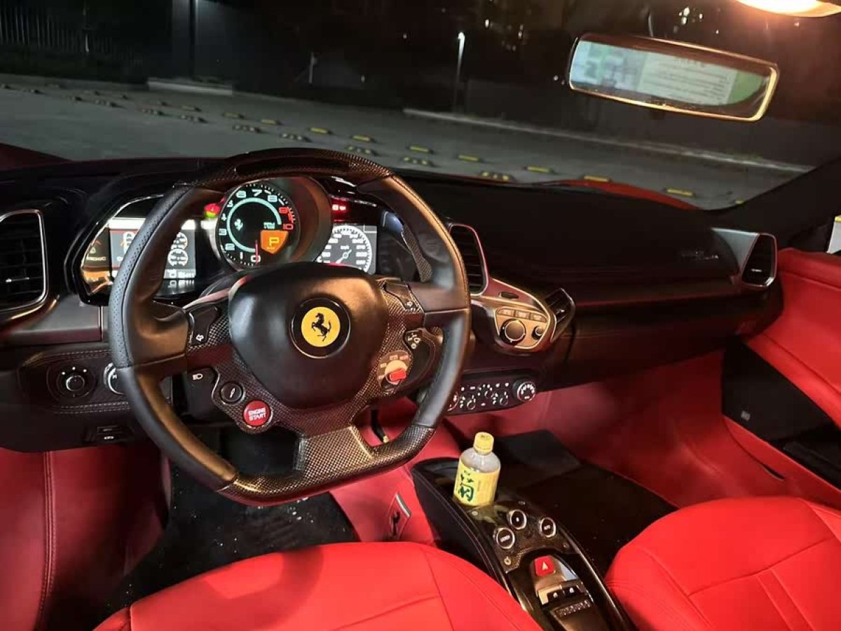 法拉利 458  2011款 4.5L Italia圖片