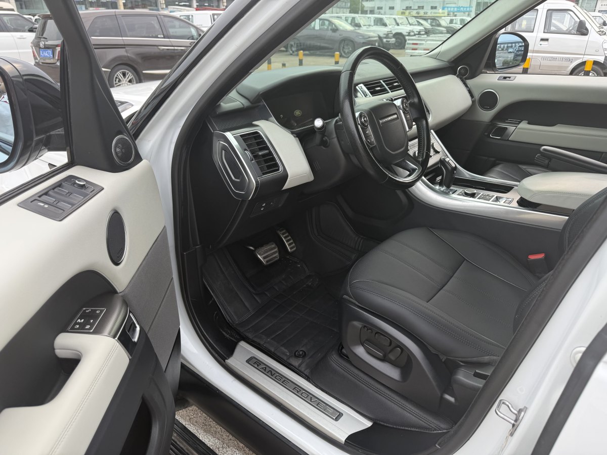 路虎 攬勝運(yùn)動版  2015款 3.0 V6 SC HSE DYNAMIC圖片