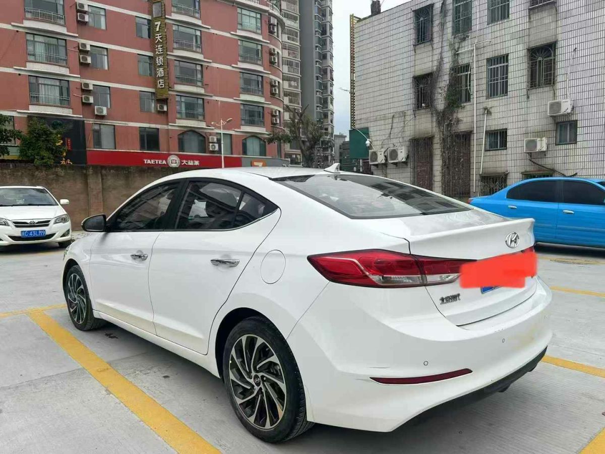 現(xiàn)代 領(lǐng)動(dòng)  2019款 1.4T 雙離合炫動(dòng)?旗艦型圖片