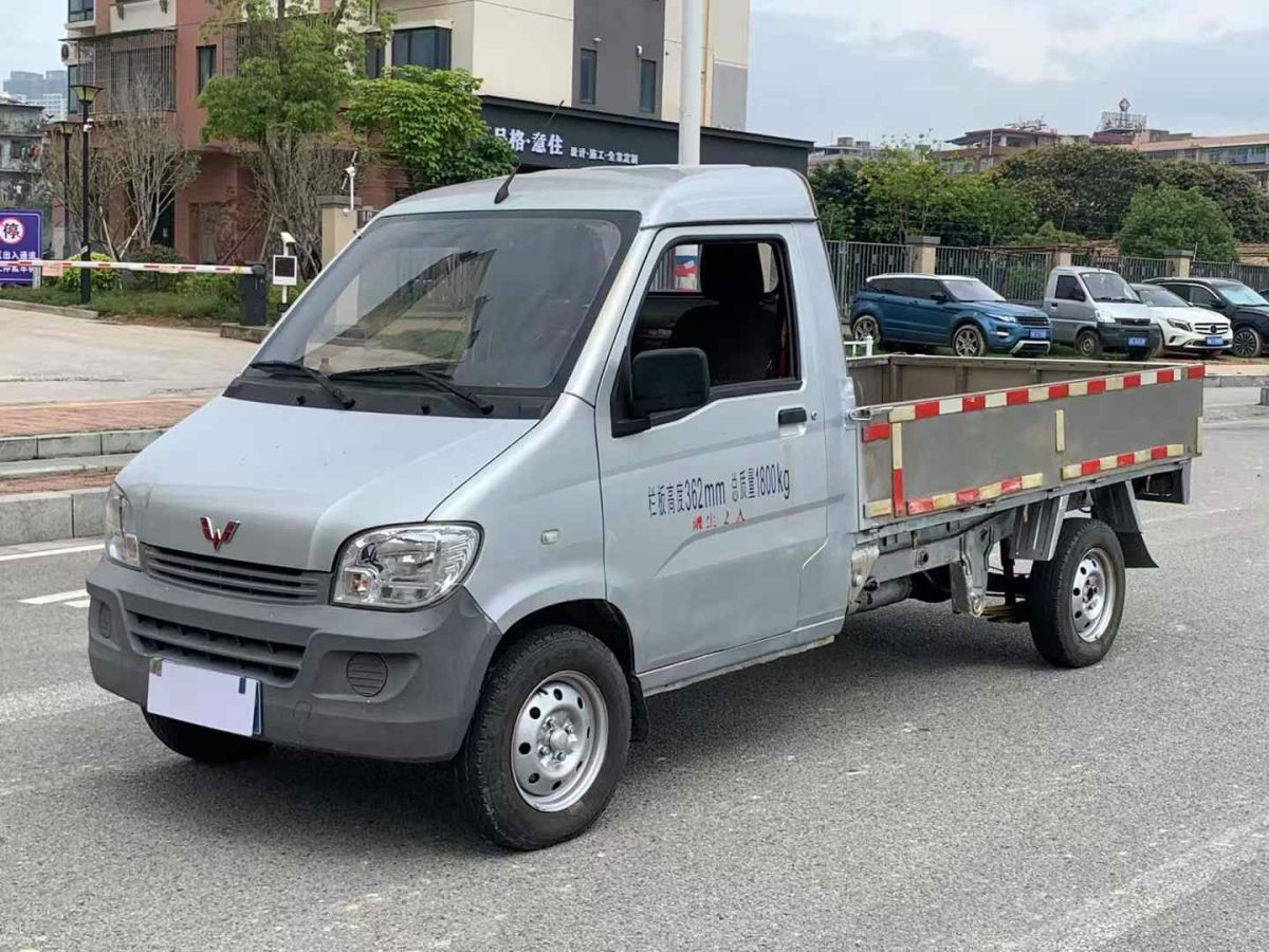 五菱 五菱榮光  2021款 1.2L S 基本型5座LSI圖片