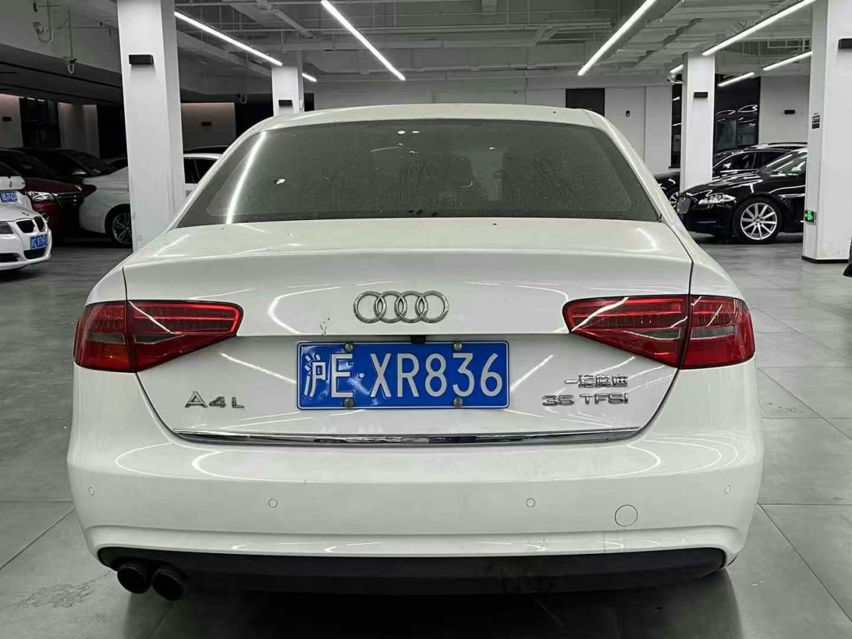 奧迪 奧迪A4L  2015款 A4L 1.8TFSI 30TFSI 舒適型圖片