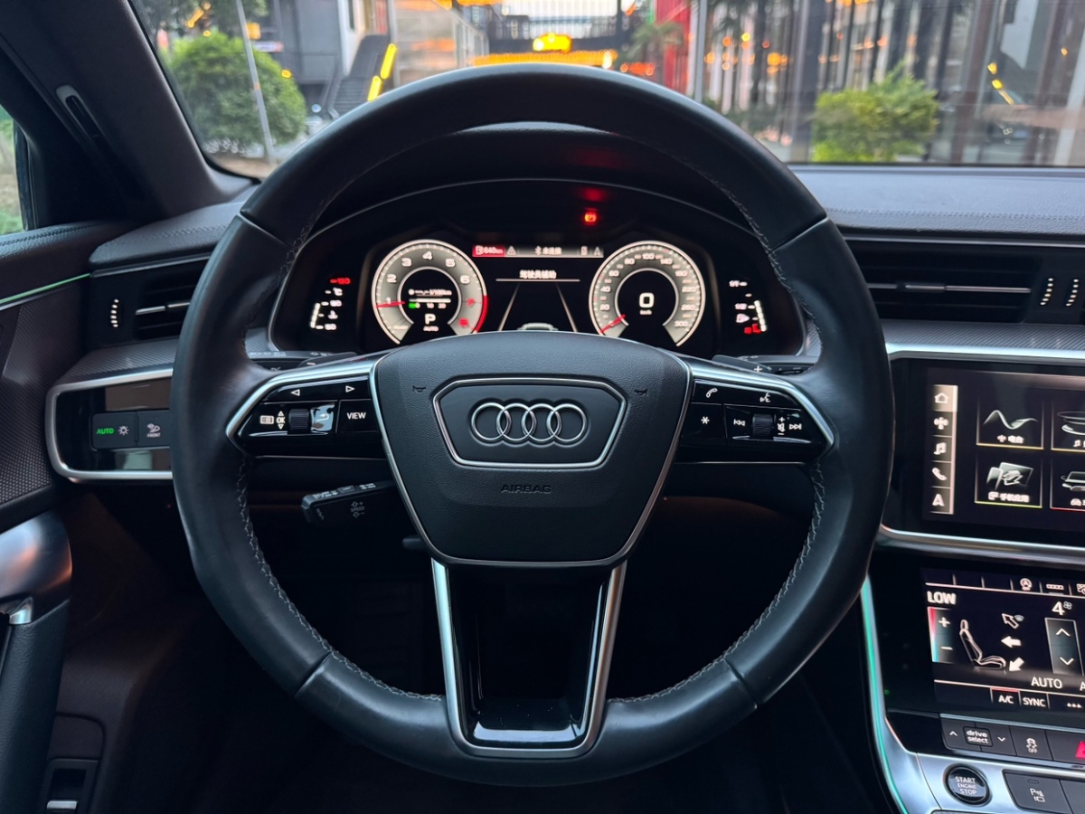 奧迪 奧迪A6L  2022款 40 TFSI 豪華動感型圖片