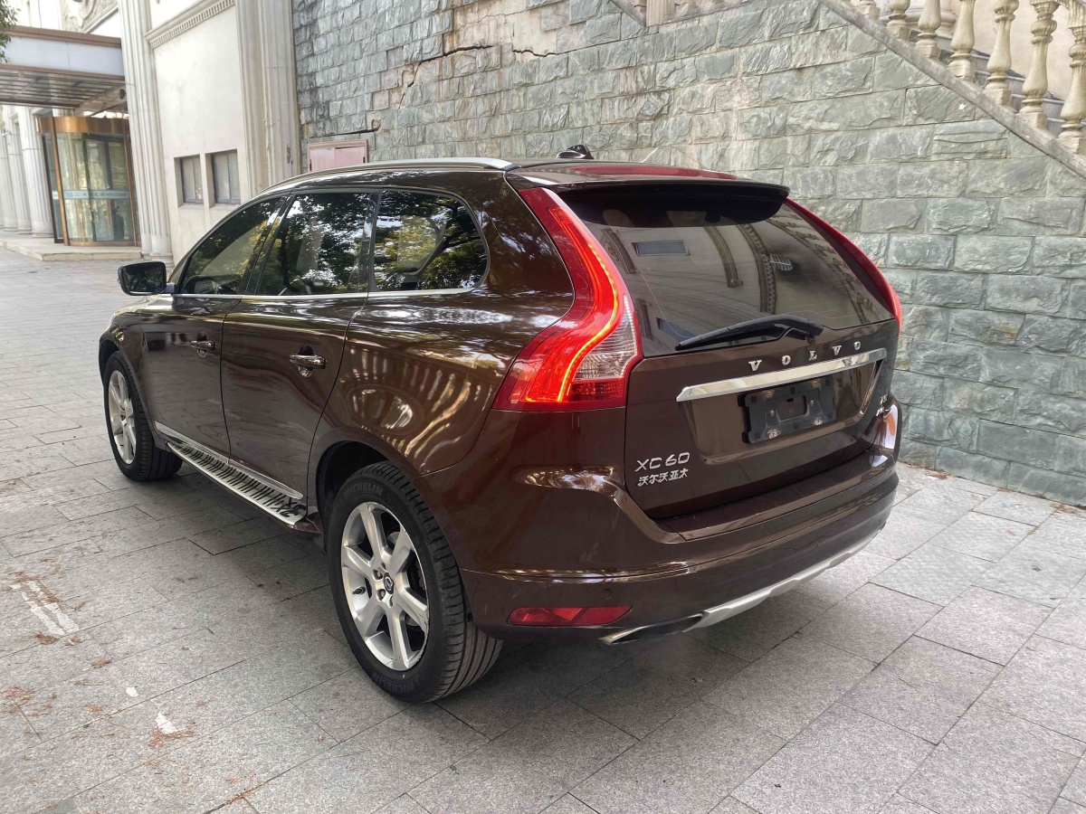 沃爾沃 XC60  2015款 T5 AWD 智遠版圖片