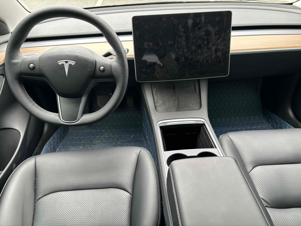 特斯拉 Model 3  2023款 煥新版 后輪驅(qū)動(dòng)圖片
