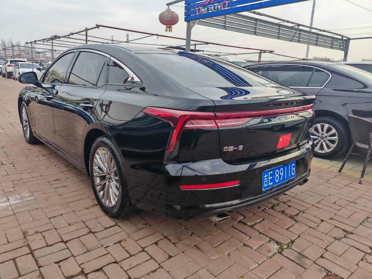 奔騰 B70  2024款 第四代 2.0T 領(lǐng)御版圖片