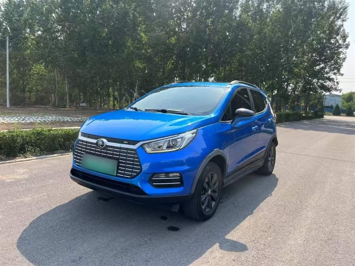 比亞迪 元新能源  2018款 EV360 智聯(lián)炫酷型圖片