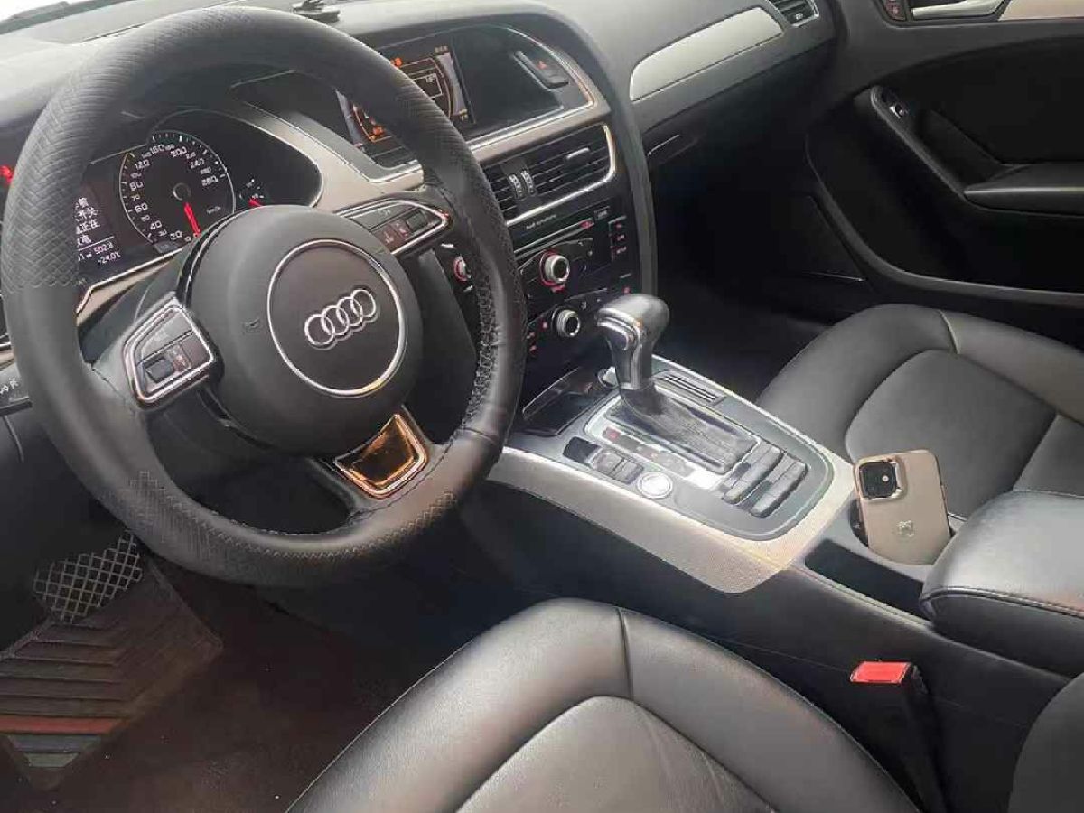 奧迪 奧迪A4L  2013款 A4L 30TFSI 手動舒適型圖片