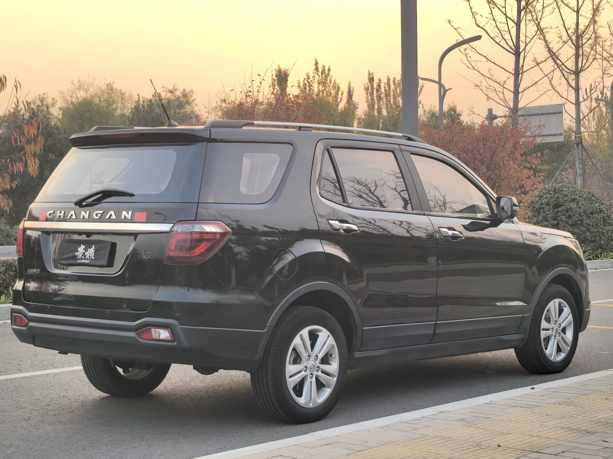 長安歐尚 CX70  2016款 1.6L 手動豪華型圖片