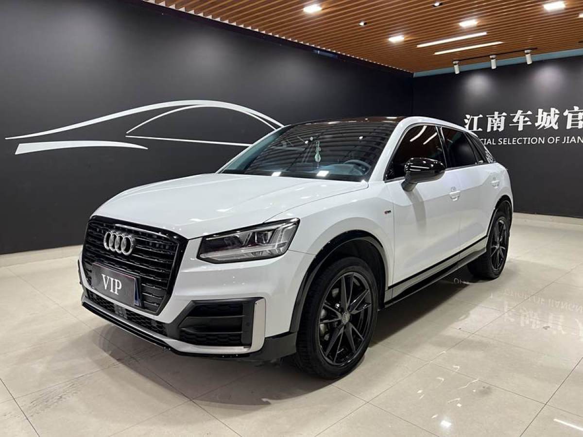 奧迪 奧迪Q2L  2021款 35 TFSI 時尚動感型圖片