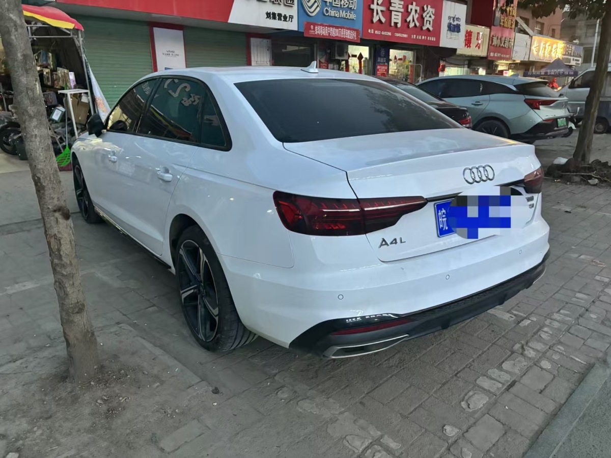 奧迪 奧迪A4L  2024款 40 TFSI 豪華動感型圖片