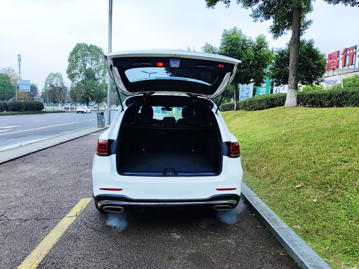 奔馳 奔馳GLC  2018款 改款 GLC 260 4MATIC 動感型圖片