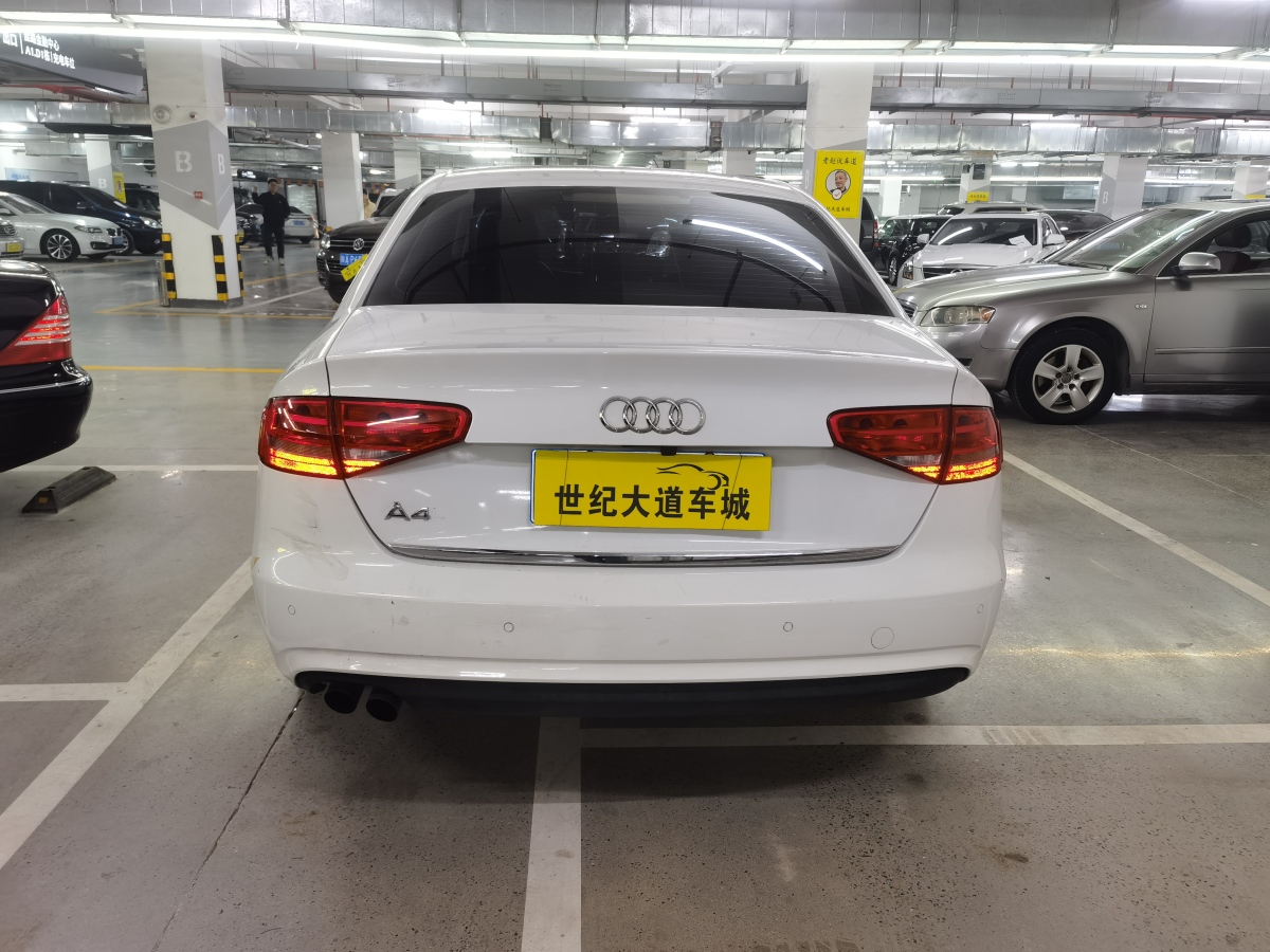 奧迪 奧迪A4L  2015款 35 TFSI 自動舒適型圖片