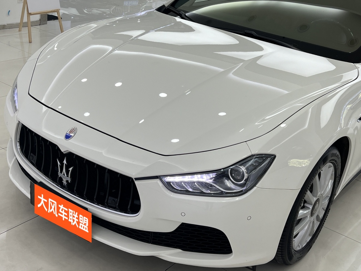 瑪莎拉蒂 Ghibli  2014款 3.0T 標(biāo)準(zhǔn)版圖片