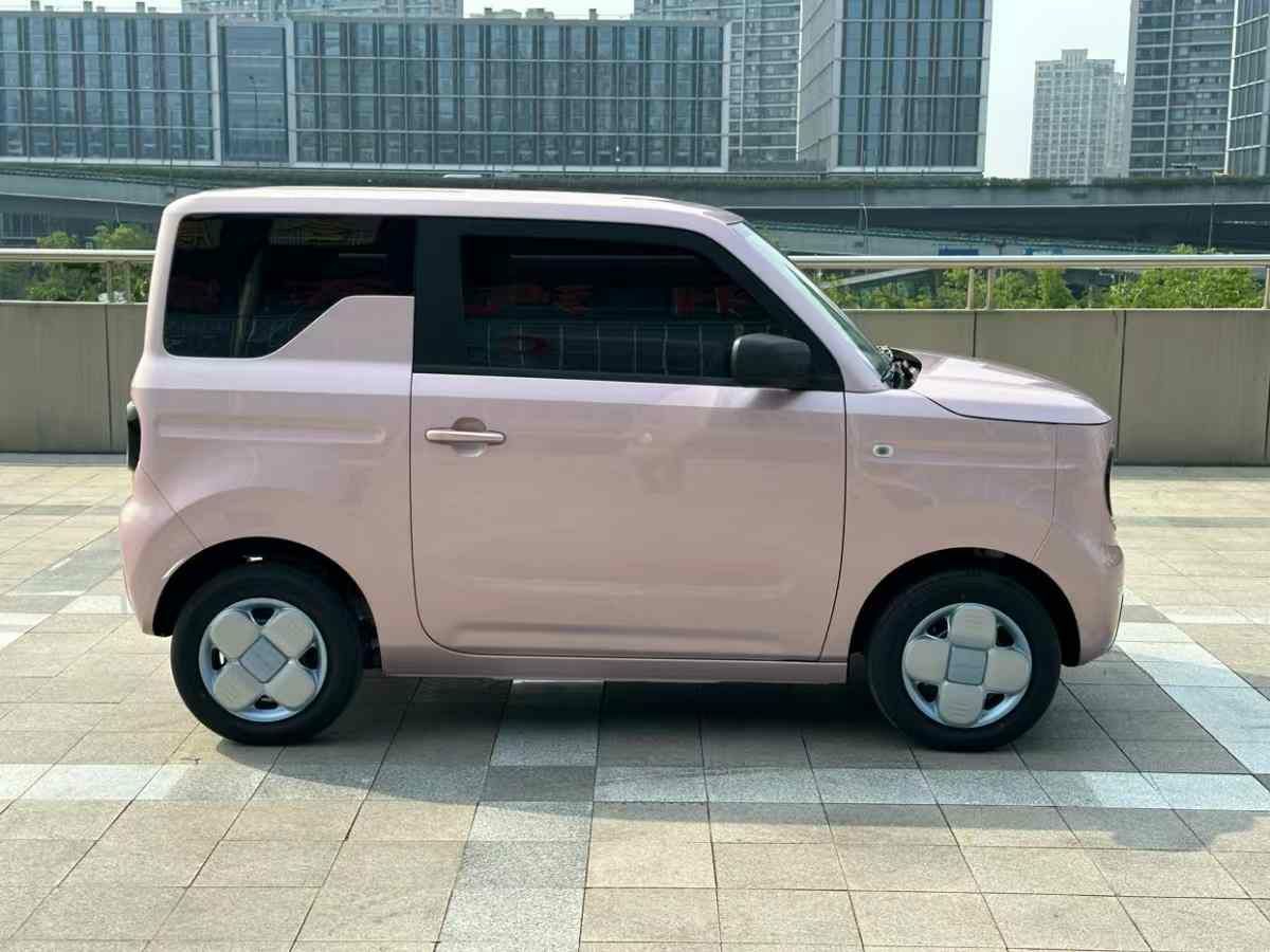 吉利 熊貓mini  2023款 120km 亞運(yùn)熊圖片