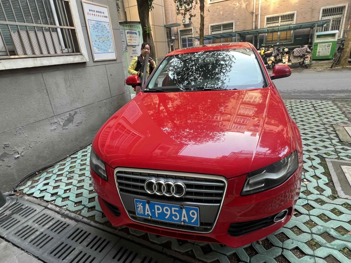 奧迪 奧迪A4L  2011款 2.0 TFSI 舒適型圖片