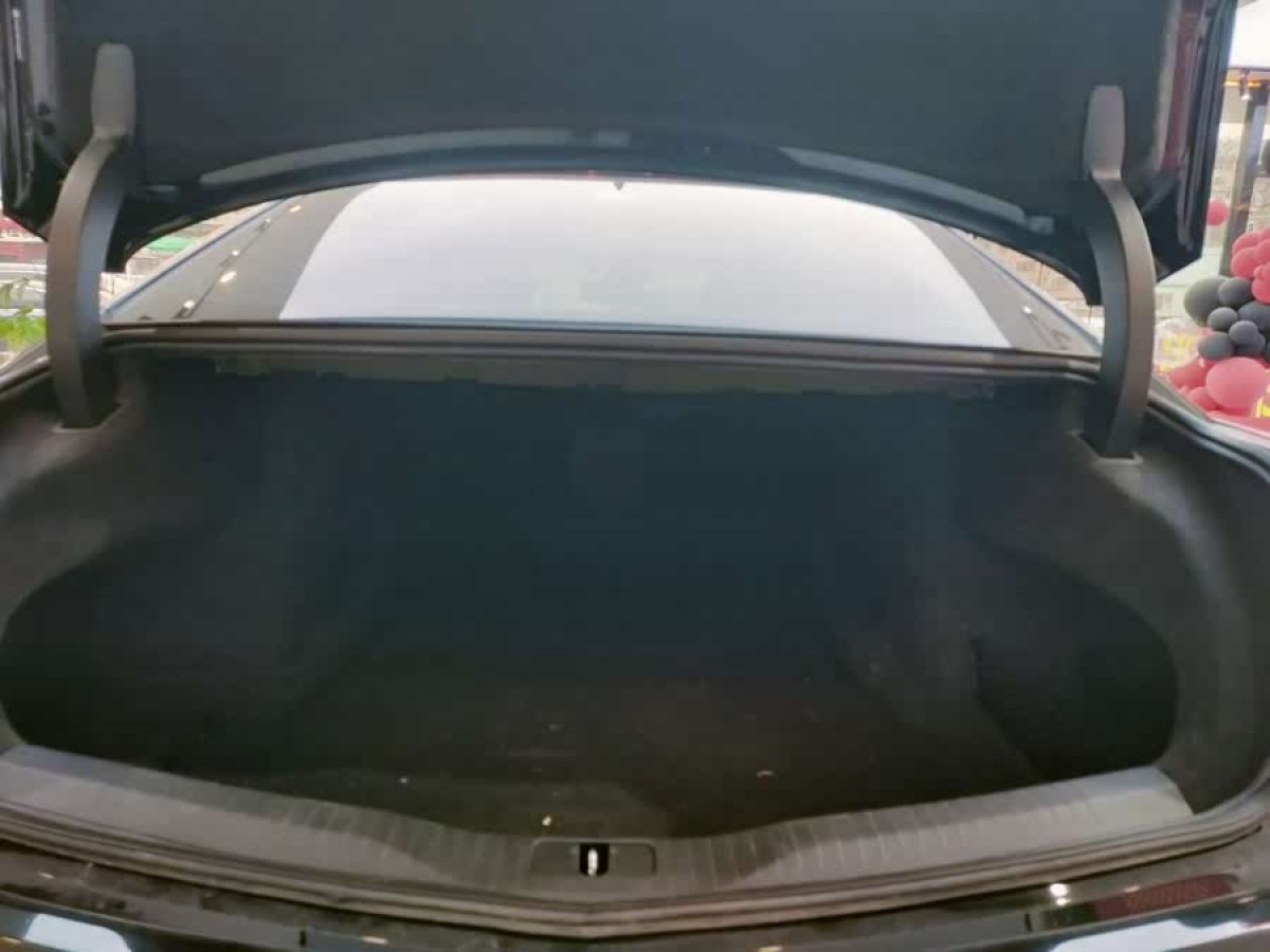 凱迪拉克 CT6  2017款 28T 豪華型圖片