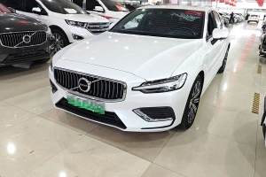 S60L新能源 沃尔沃 改款 T8 E驱混动 四驱智逸豪华版