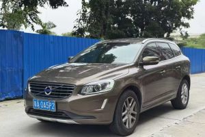 XC60 沃爾沃 2.0T T5 AWD 個性運(yùn)動版