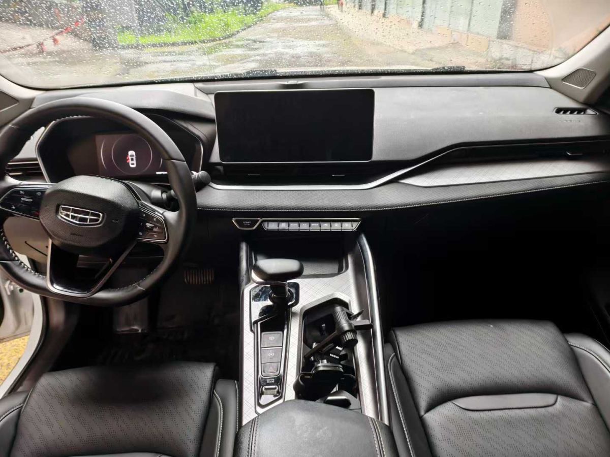 吉利 博瑞GE新能源  2022款 1.5T PHEV 里程升級版尊貴型圖片