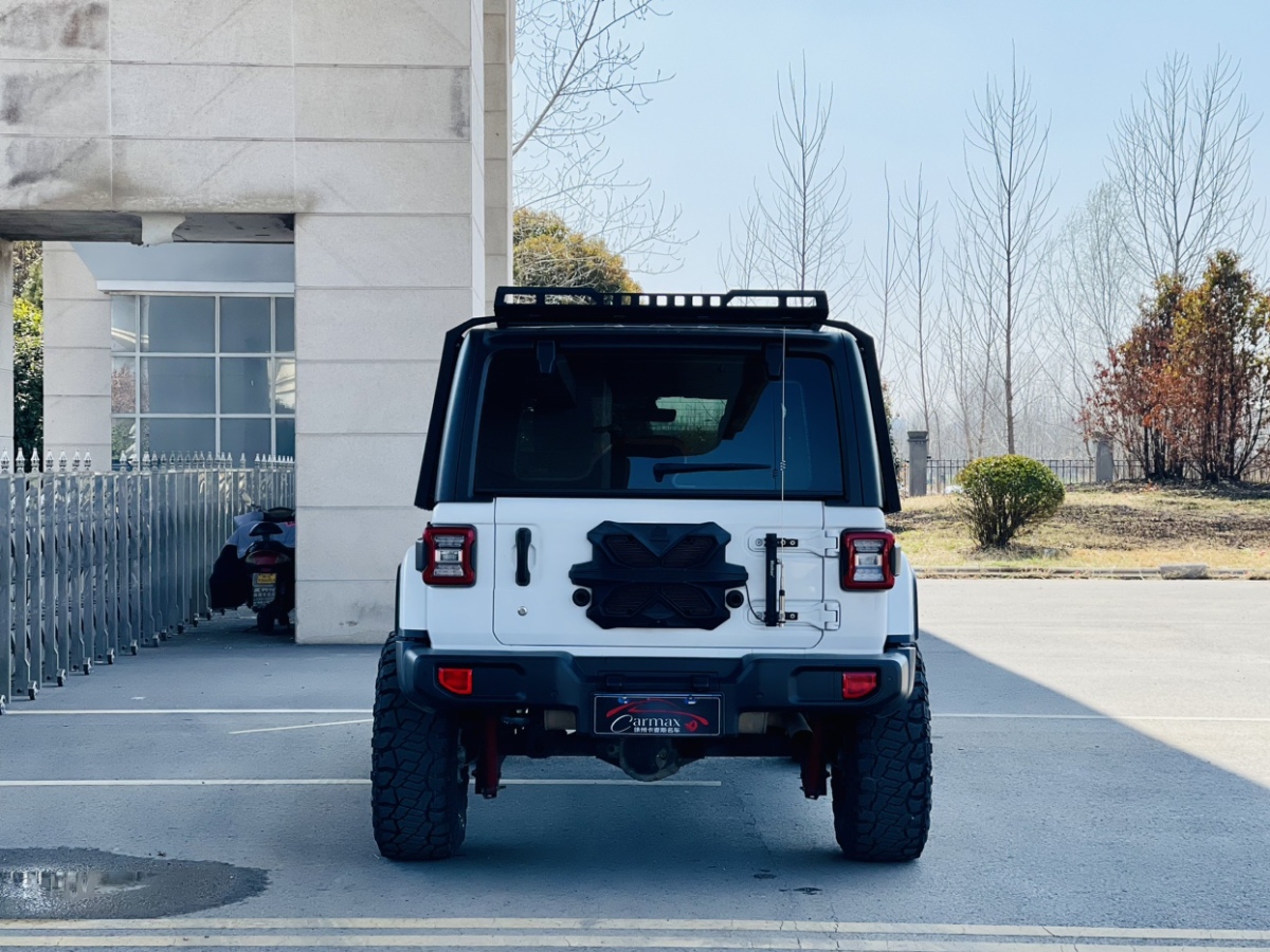 2020年07月Jeep 牧马人  2019款 2.0T Sahara 四门版 国VI