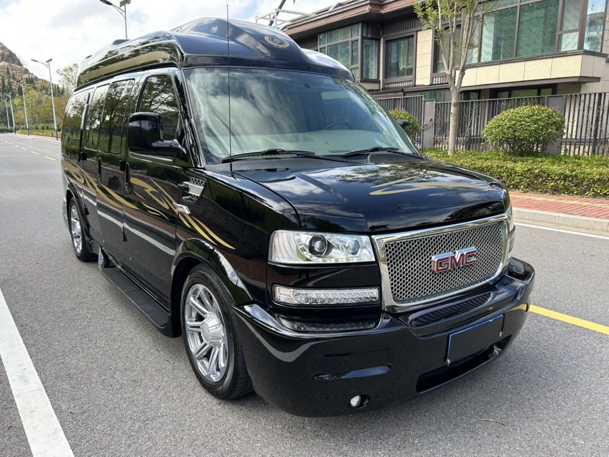 2013年07月GMC SAVANA  2013款 5.3L 領袖至尊版