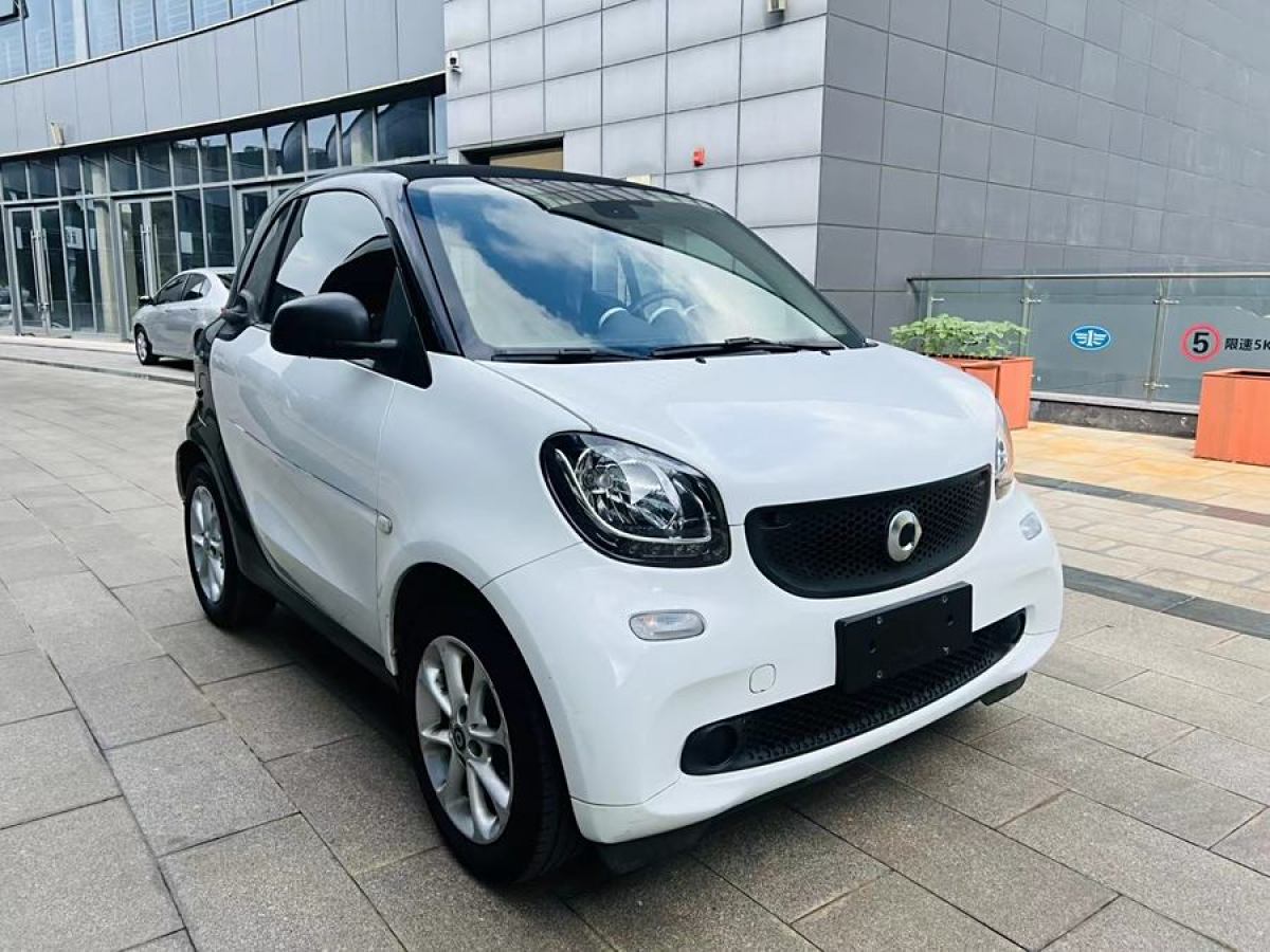 smart fortwo  2015款 1.0L 52千瓦硬頂靈動(dòng)版圖片