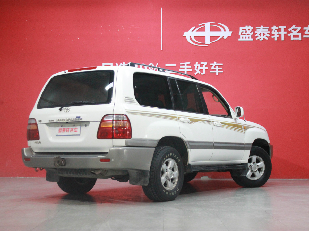 2002年3月豐田 蘭德酷路澤  2005款 4.7L 自動(dòng)VX-R豪華DVD版