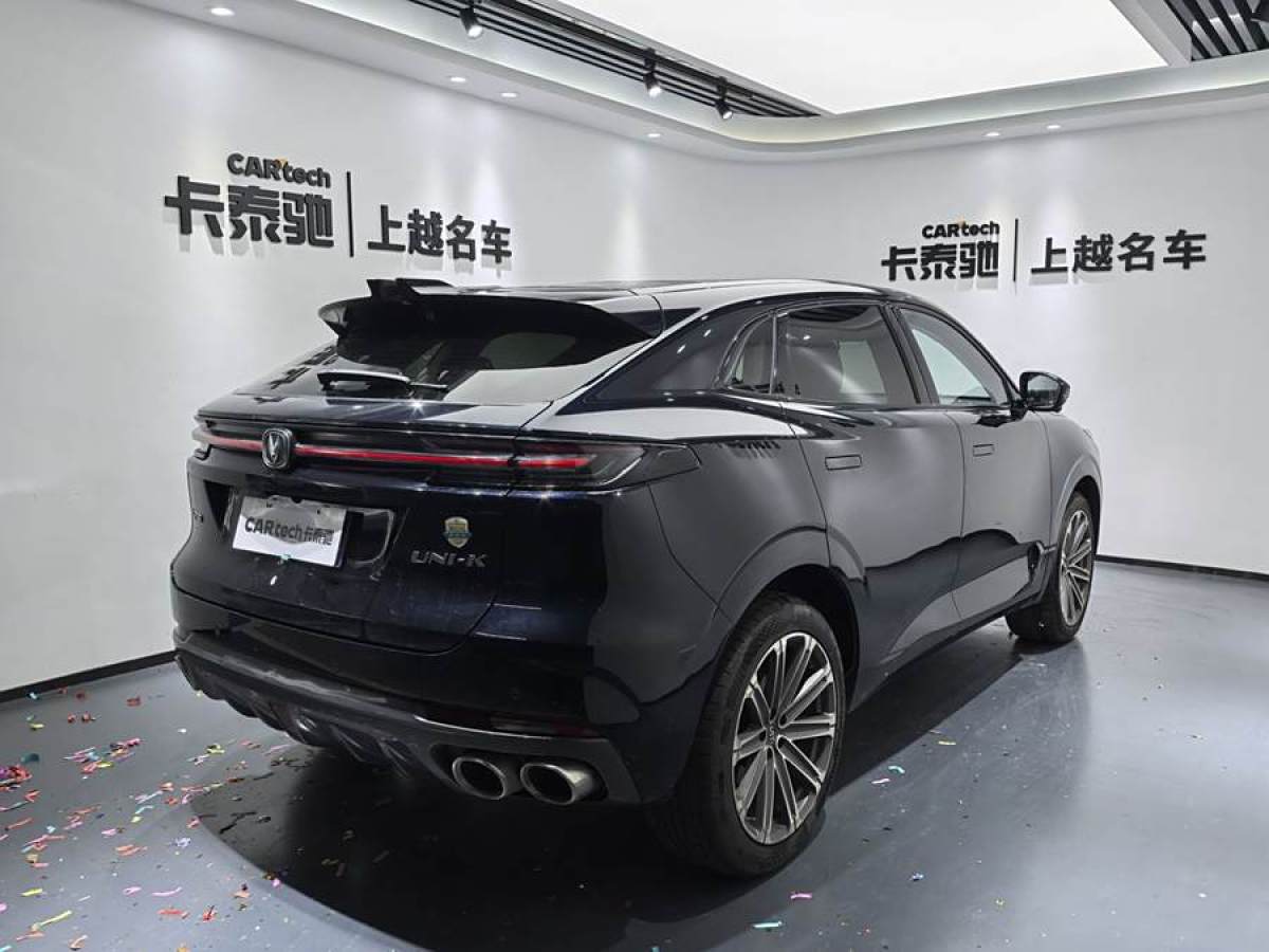 長(zhǎng)安 長(zhǎng)安UNI-K  2021款 2.0T 尊貴型圖片