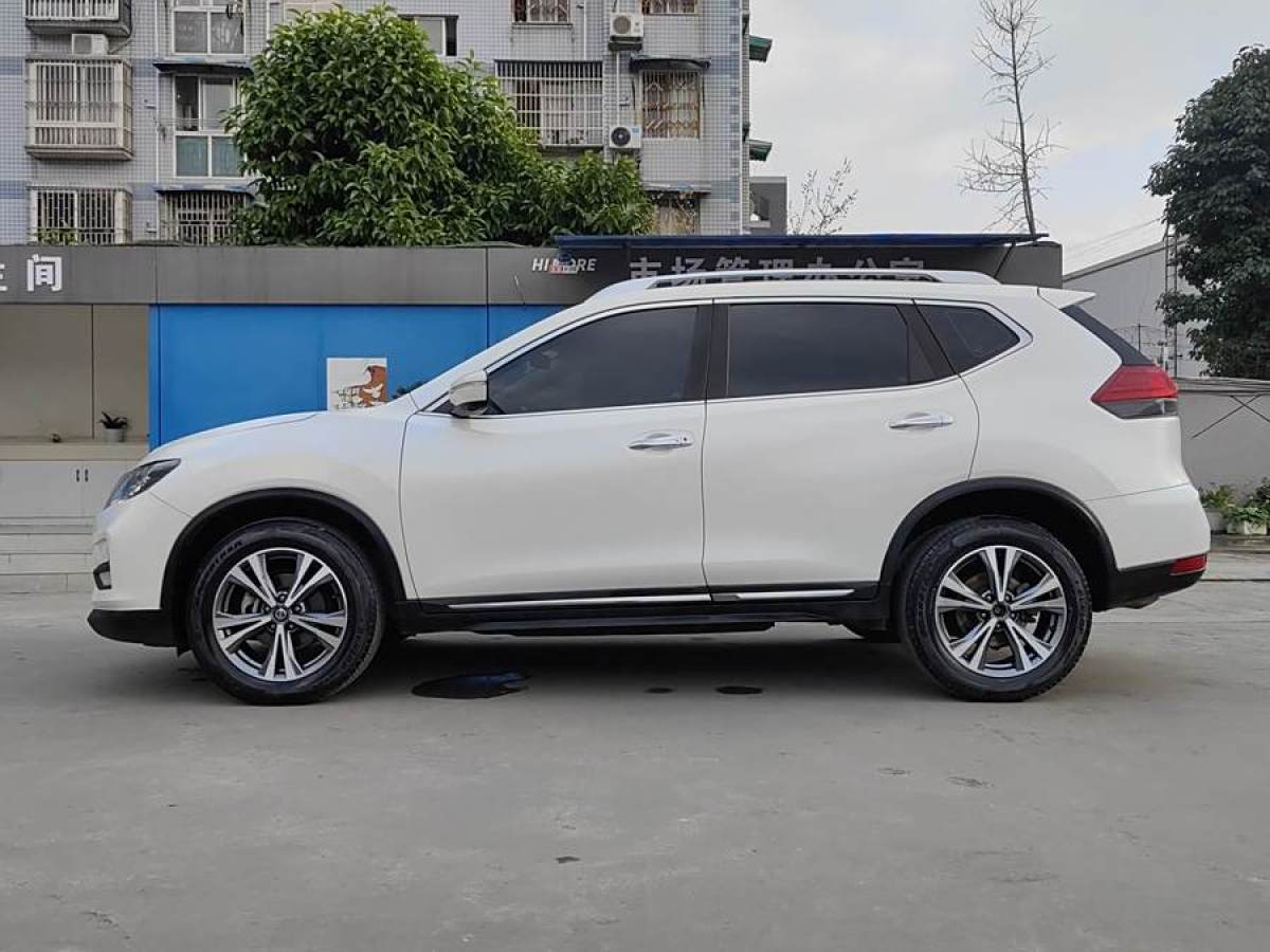 日產(chǎn) 奇駿  2021款 2.5L CVT 4WD XL ITS豪華紀(jì)念版圖片