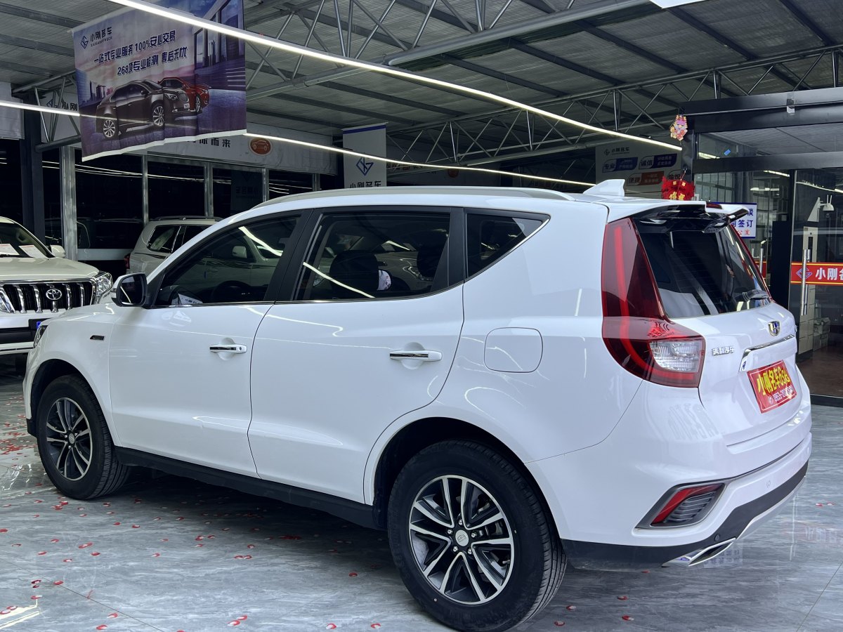 2019年7月吉利 远景SUV  2018款 1.4T CVT 4G互联旗舰型