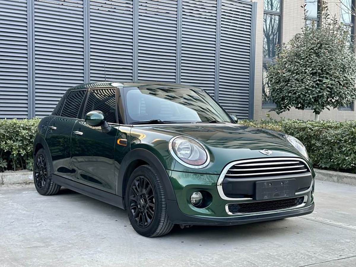 MINI MINI  2016款 1.2T ONE 先鋒派 五門版圖片