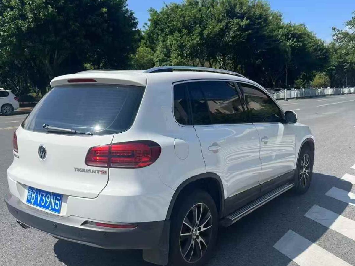 大眾 途觀  2015款 1.4TSI 手動(dòng)兩驅(qū)藍(lán)驅(qū)版圖片