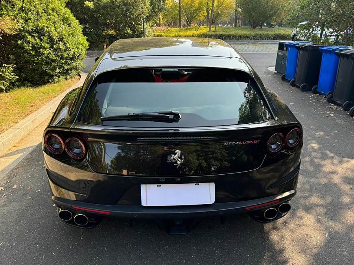 法拉利 GTC4Lusso  2017款 3.9T V8圖片