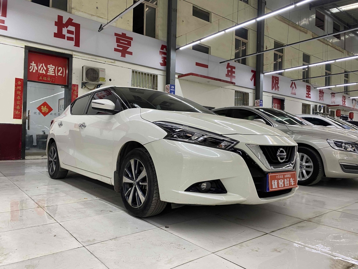 日產(chǎn) LANNIA 藍(lán)鳥  2021款 1.6L CVT炫酷版圖片