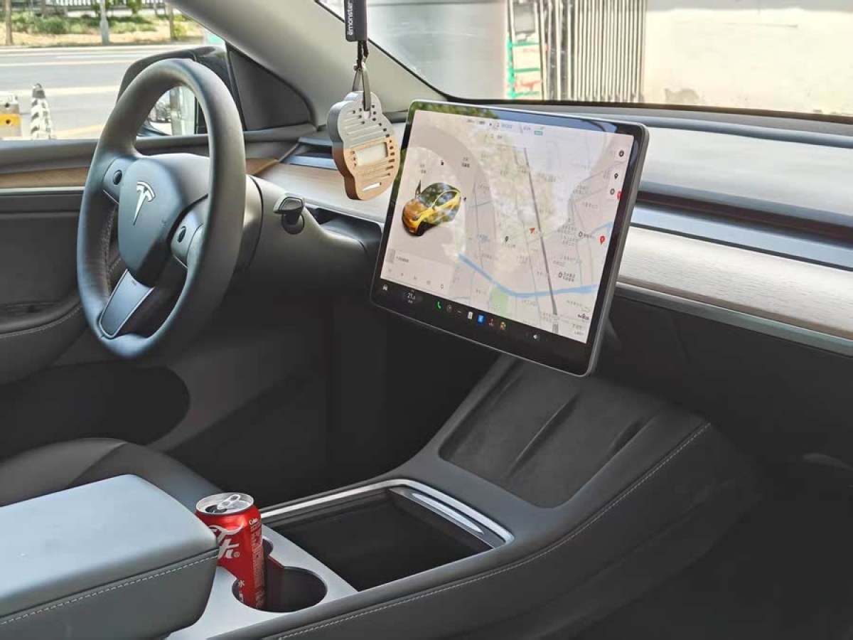 特斯拉 Model Y  2021款 改款 長續(xù)航全輪驅(qū)動版圖片