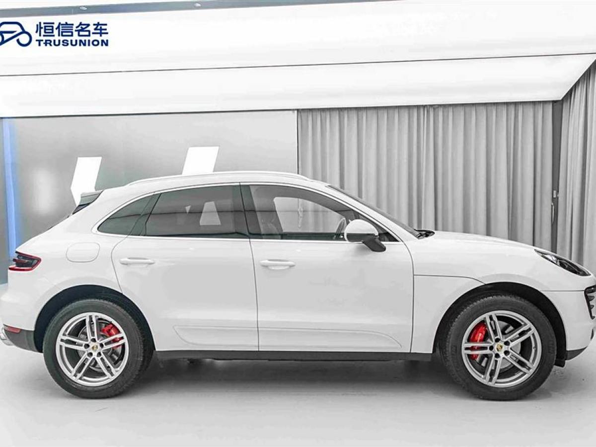 保時(shí)捷 Macan  2014款 Macan 2.0T圖片