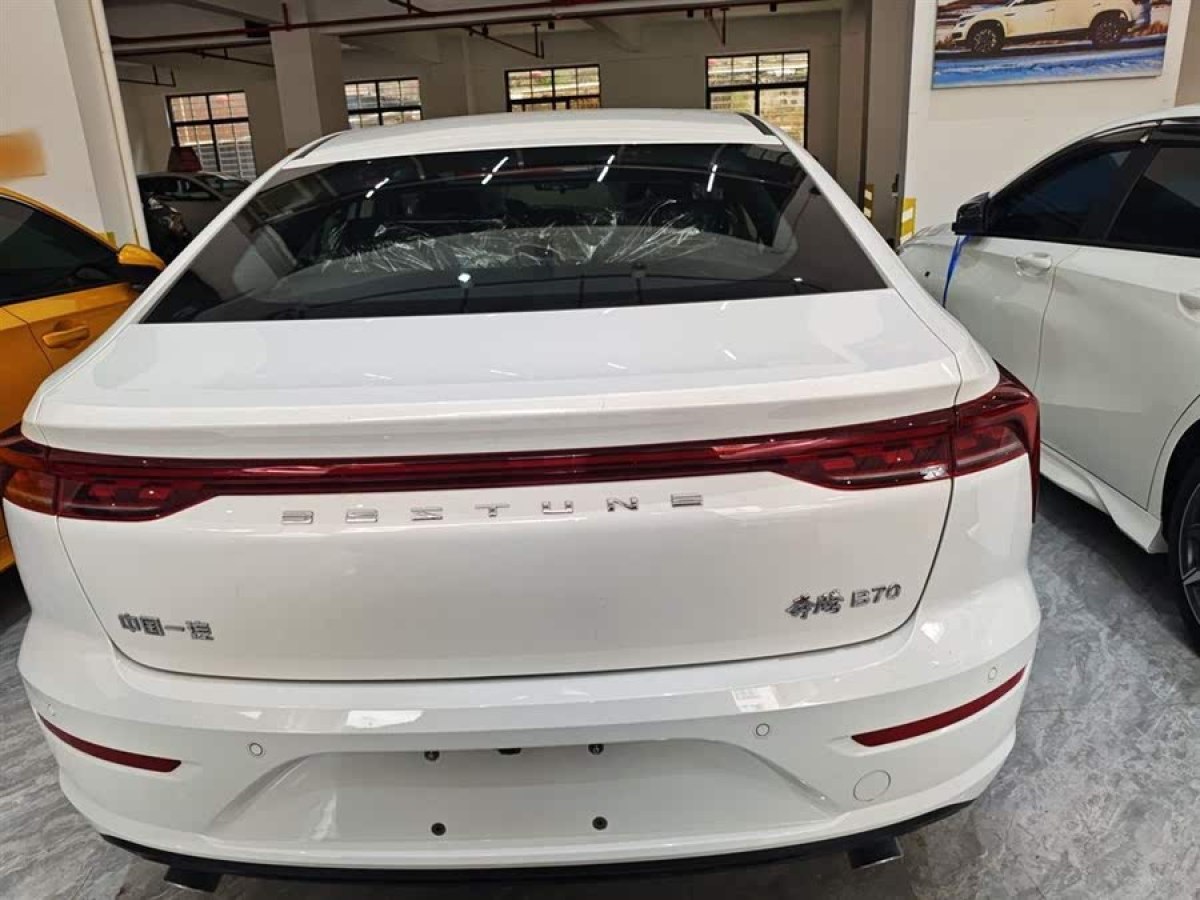 奔騰 B70  2022款 1.5T 自動悅享型圖片