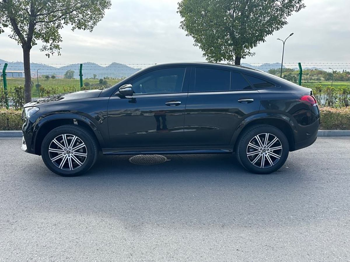 奔馳 奔馳GLE轎跑  2022款 GLE 350 4MATIC 轎跑SUV 豪華型圖片