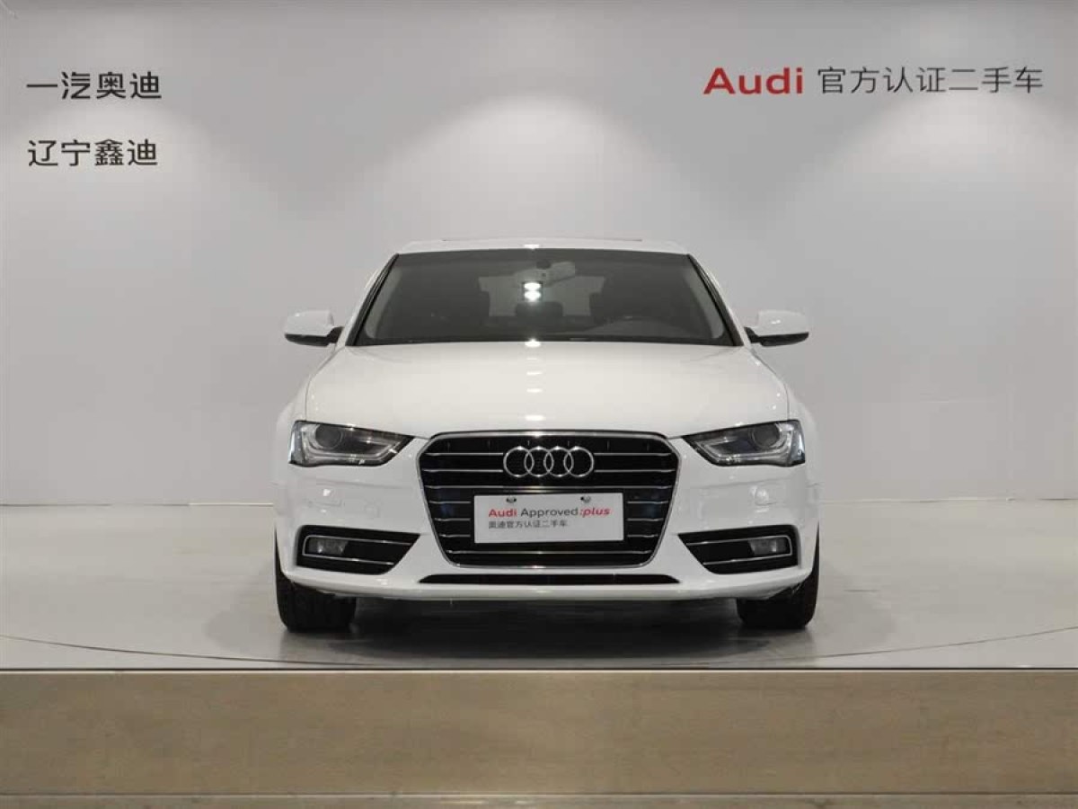奧迪 奧迪A4L  2016款 35 TFSI 典藏版 自動標(biāo)準(zhǔn)型圖片